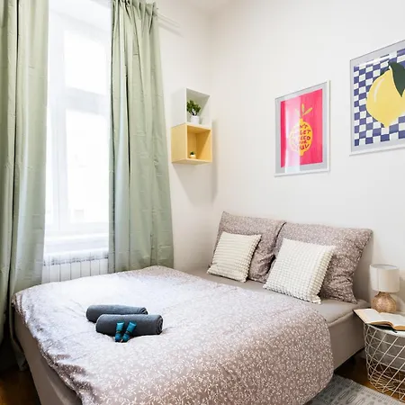 Cozy Near Wenceslas Square *