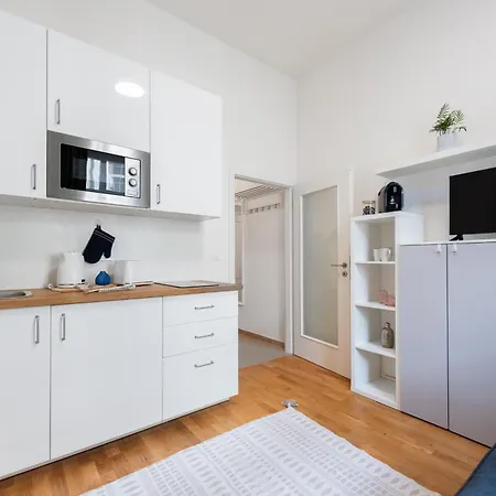 Cozy Near Wenceslas Square פראג
